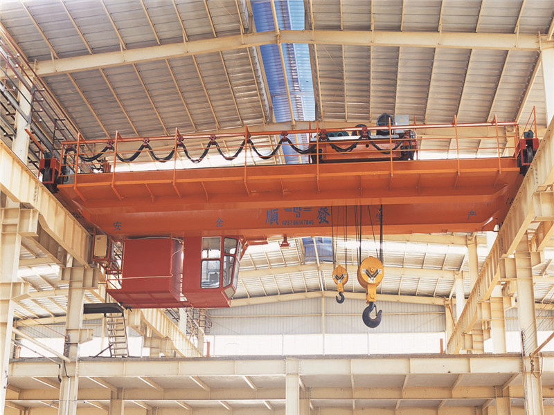 QD型通用橋式起重機-2.jpg QD型通用橋式起重機