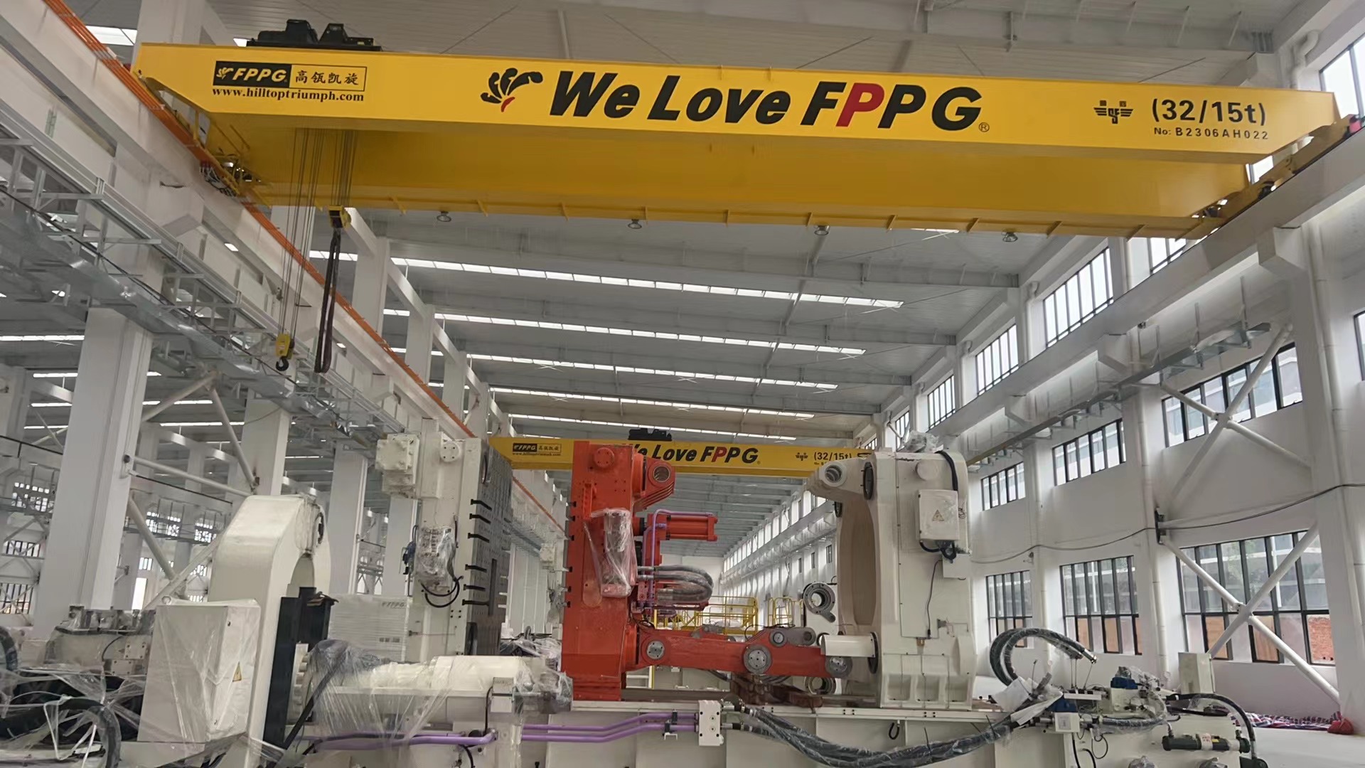 鋁合金鑄件起重設(shè)備.jpg 鋁合金鑄件起重設(shè)備.jpg